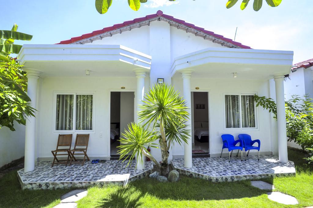 Dragon Bay Hotel Cam Lam Buitenkant foto
