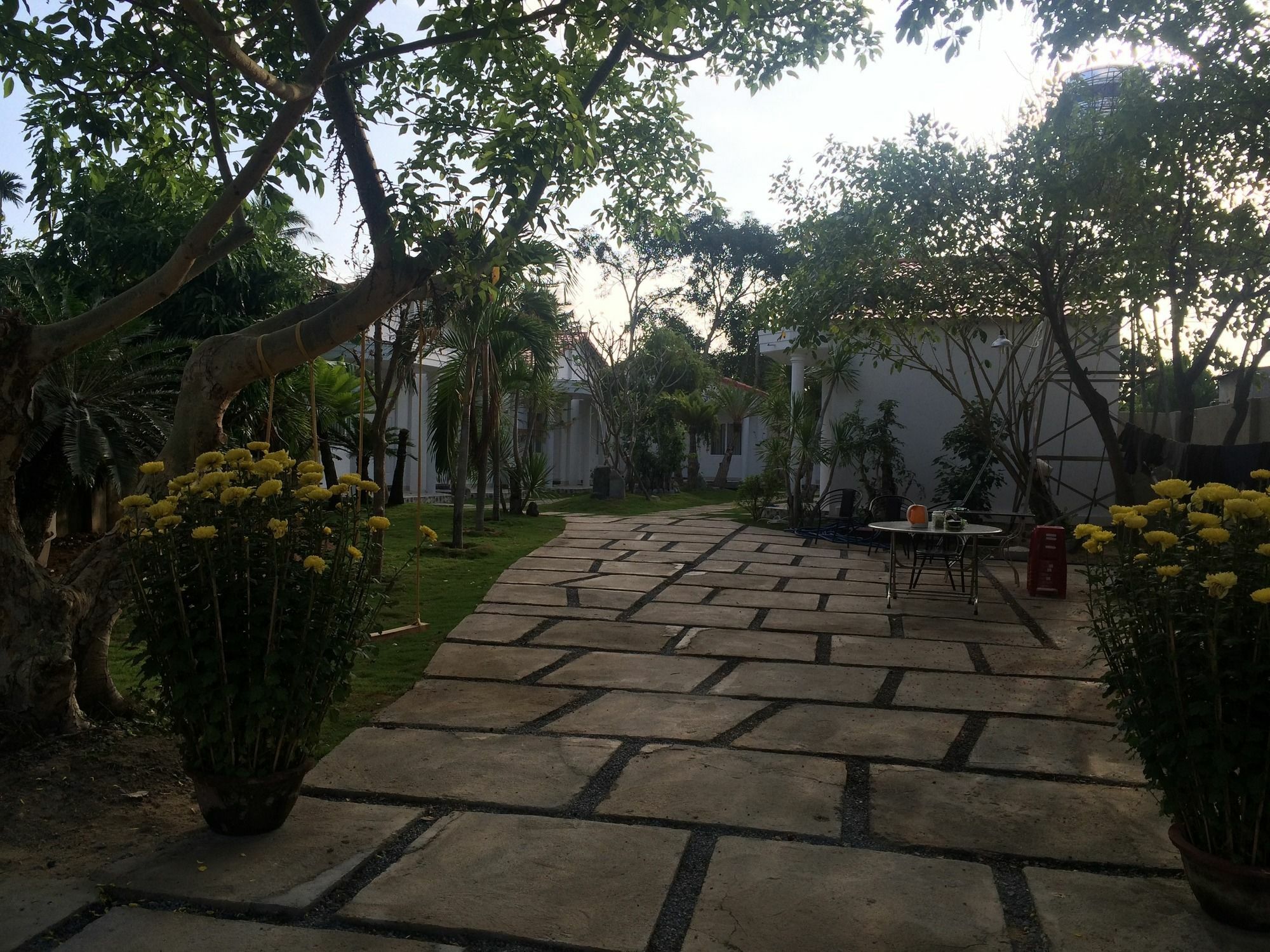 Dragon Bay Hotel Cam Lam Buitenkant foto